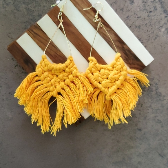 Kristie Peterson Jewelry - Boho Chic Dangling earrings NWT